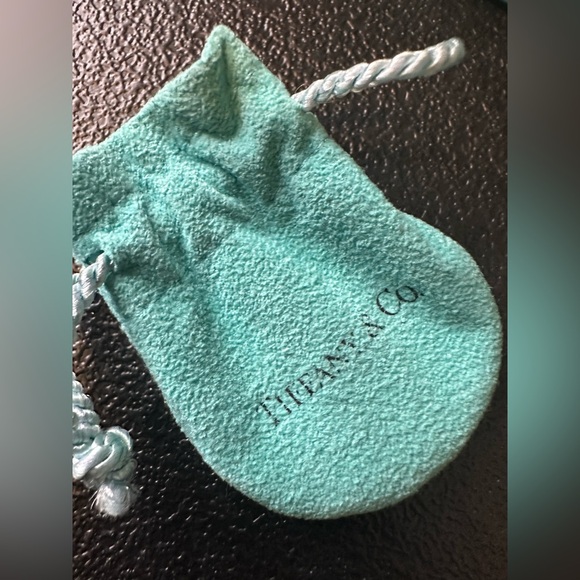 Tiffany Open Heart Pendant - Picture 5 of 5